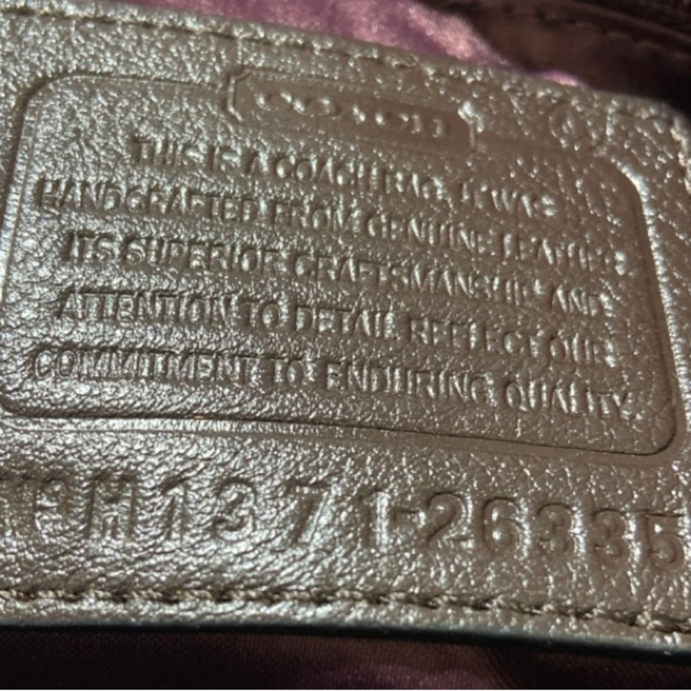 Coach Madison embossed crocodile, Like new, with care card (dark brown) - Picture 4 of 7